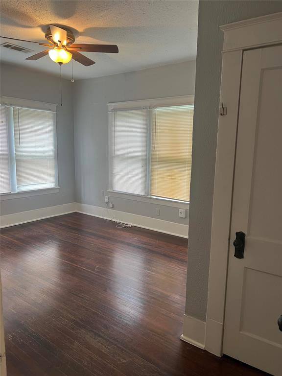 Apartment for rent at 5242 Richard Ave, Dallas, TX 75206
