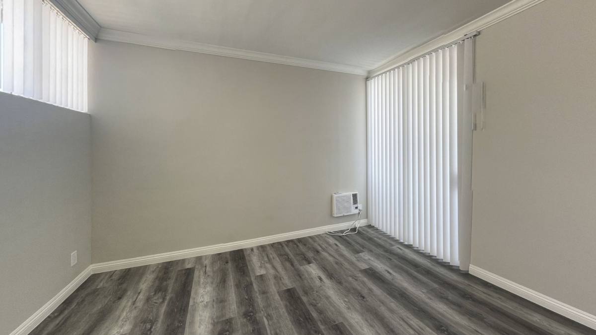 Apartment for rent at 1840 Winona Blvd, Los Angeles, CA 90027