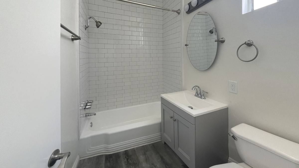 Apartment for rent at 1840 Winona Blvd, Los Angeles, CA 90027