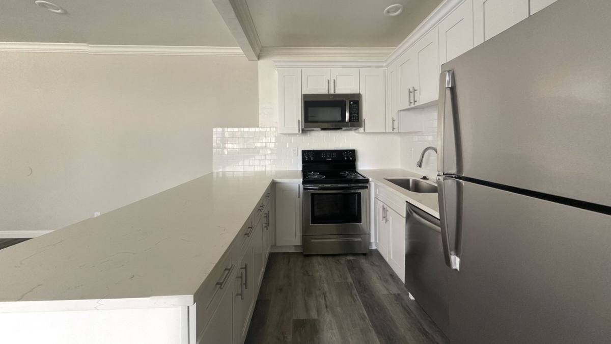 Apartment for rent at 1840 Winona Blvd, Los Angeles, CA 90027