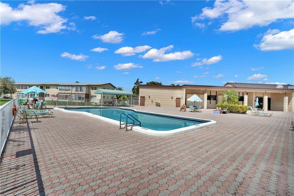 Condo for rent at 7355 NW 5th Place #105, Pompano Beach, FL 33063