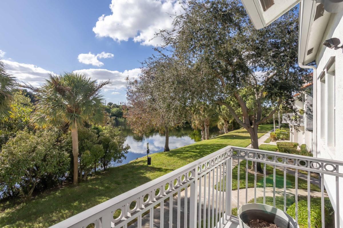 Apartment for rent at 2044 Alta Meadows Lane #1809, Delray Beach, FL 33444