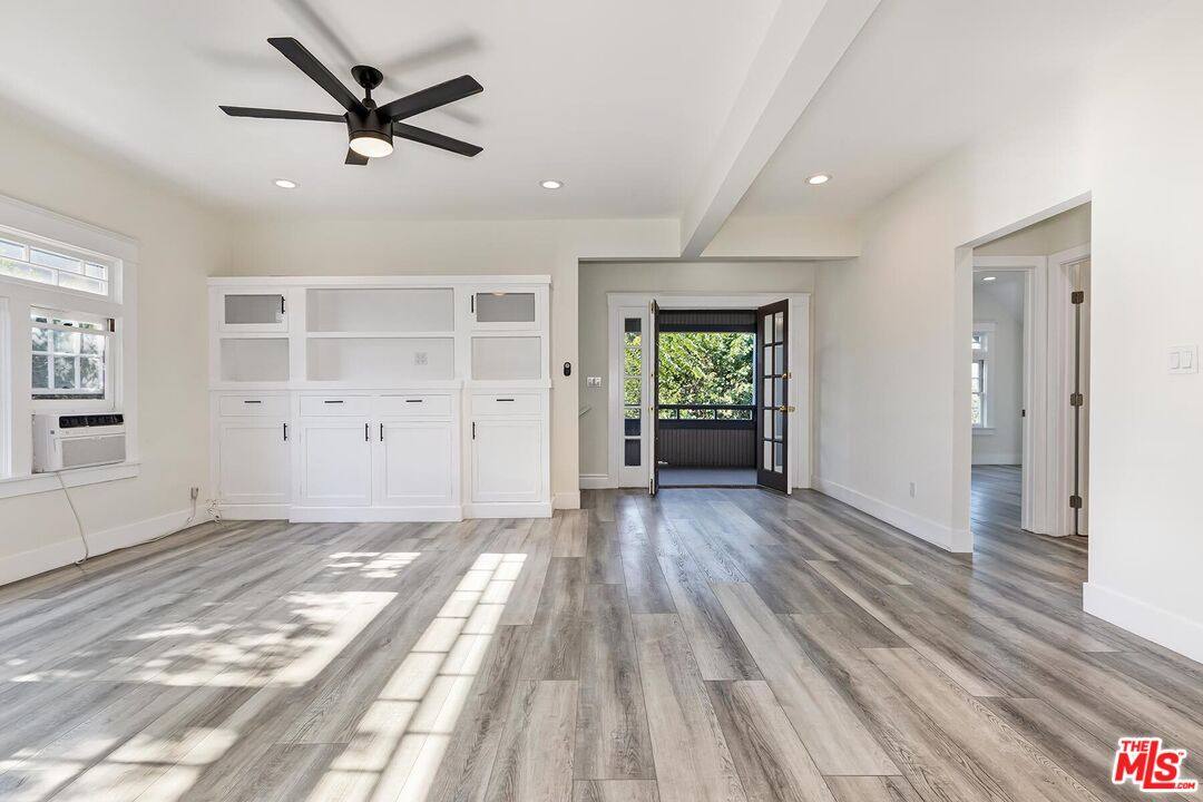Apartment for rent at 1054 Maine Ave, Long Beach, CA 90813