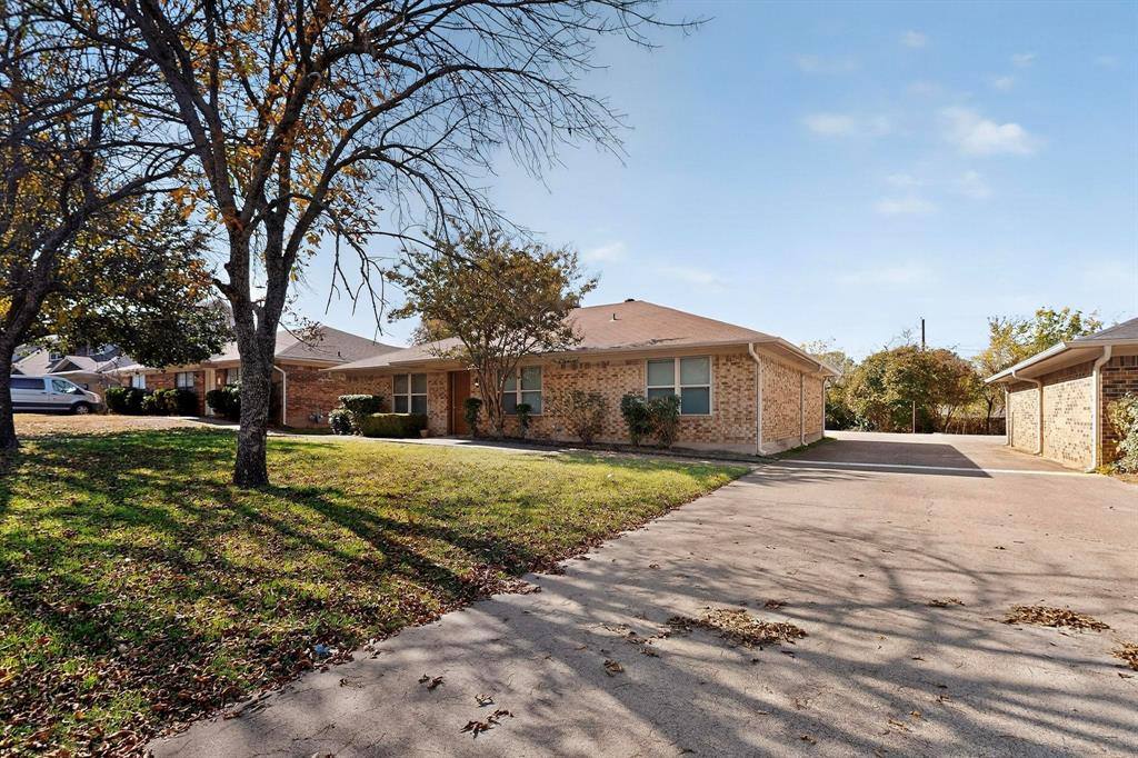 Apartment for rent at 2320 Bernard St, Denton, TX 76205
