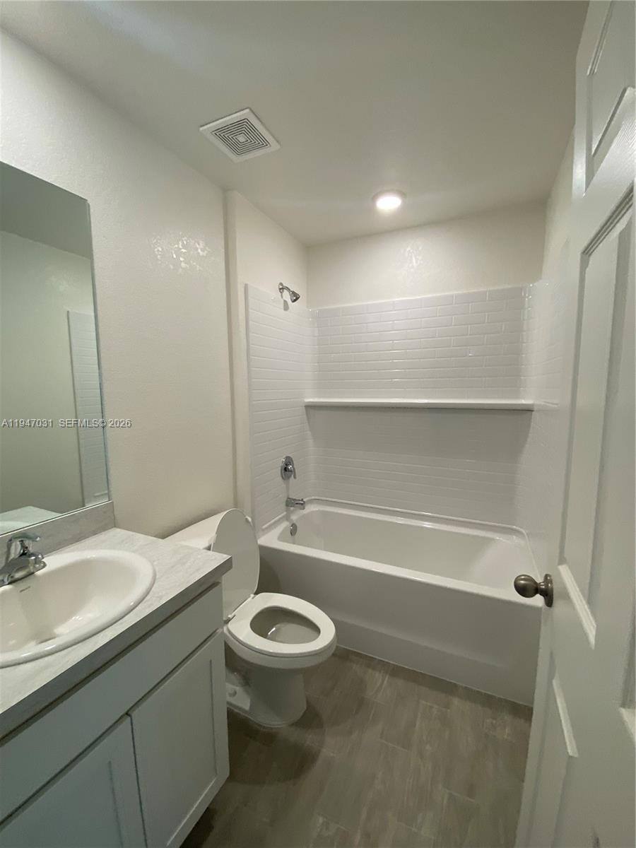 Apartment for rent at 328 NE 21st St #328, Cape Coral, FL 33909