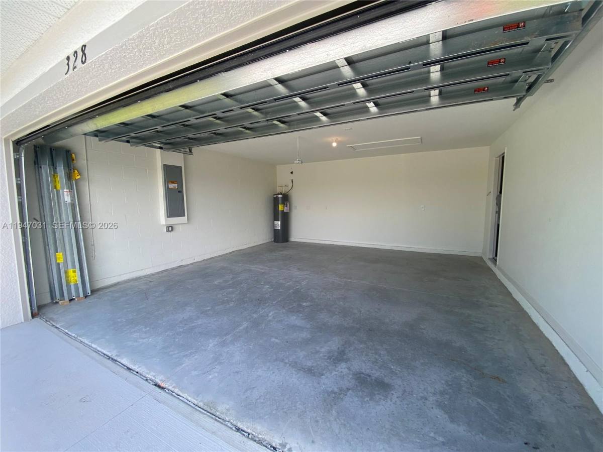 Apartment for rent at 328 NE 21st St #328, Cape Coral, FL 33909