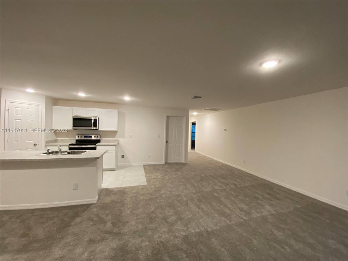 Apartment for rent at 328 NE 21st St #328, Cape Coral, FL 33909