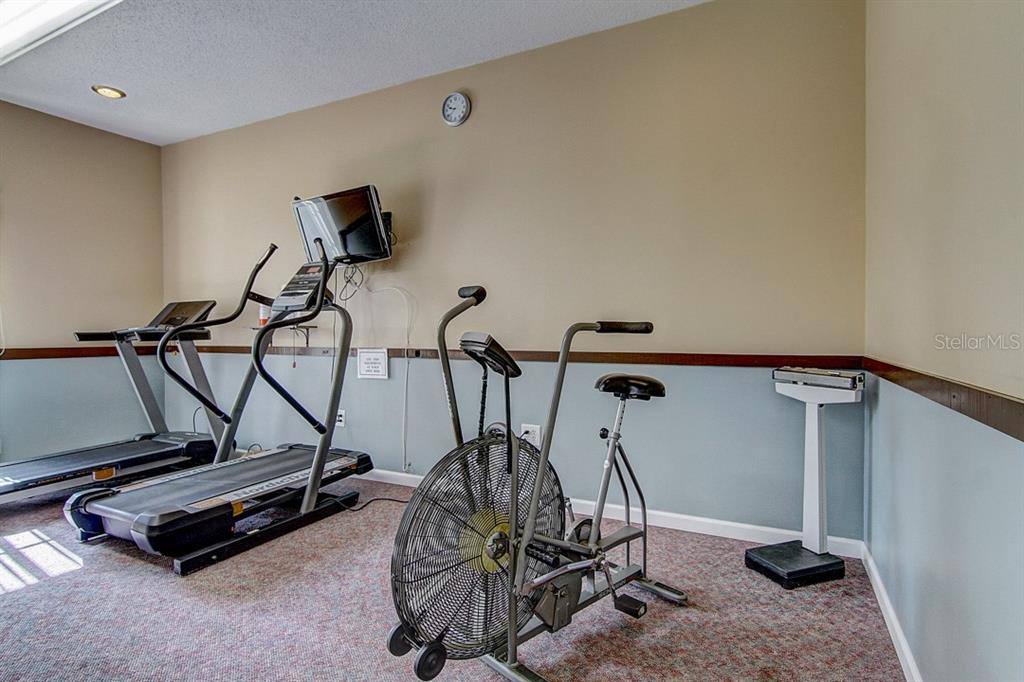 Apartment for rent at 1403 Arrowhead Circle W #140313E, Clearwater, FL 33759