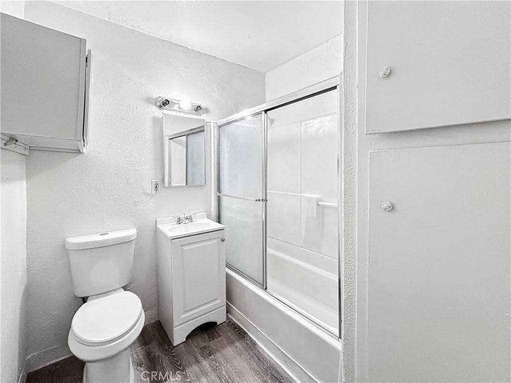 Apartment for rent at 1109 S Minnie St, Santa Ana, CA 92701