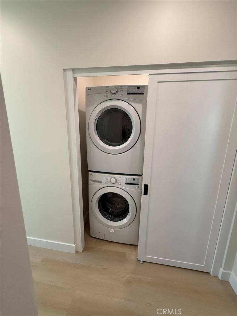 Apartment for rent at 8605 Delco Ave, Winnetka, CA 91306
