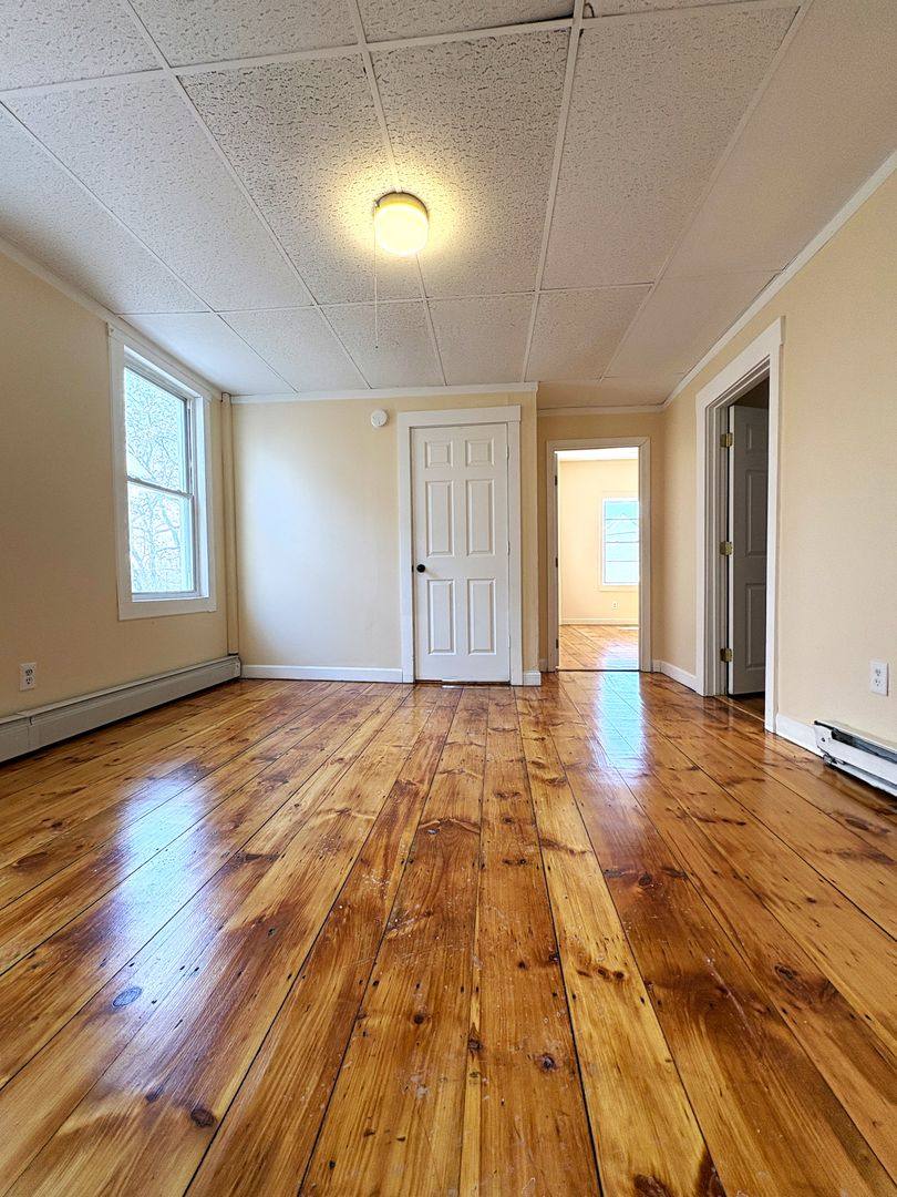 Apartment for rent at 21-27 Clare St, Lowell, MA 01854