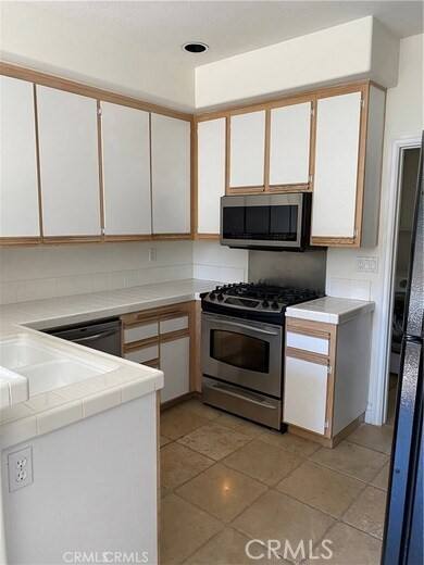 Apartment for rent at 14-14 Hillgate Place #14, Aliso Viejo, CA 92656