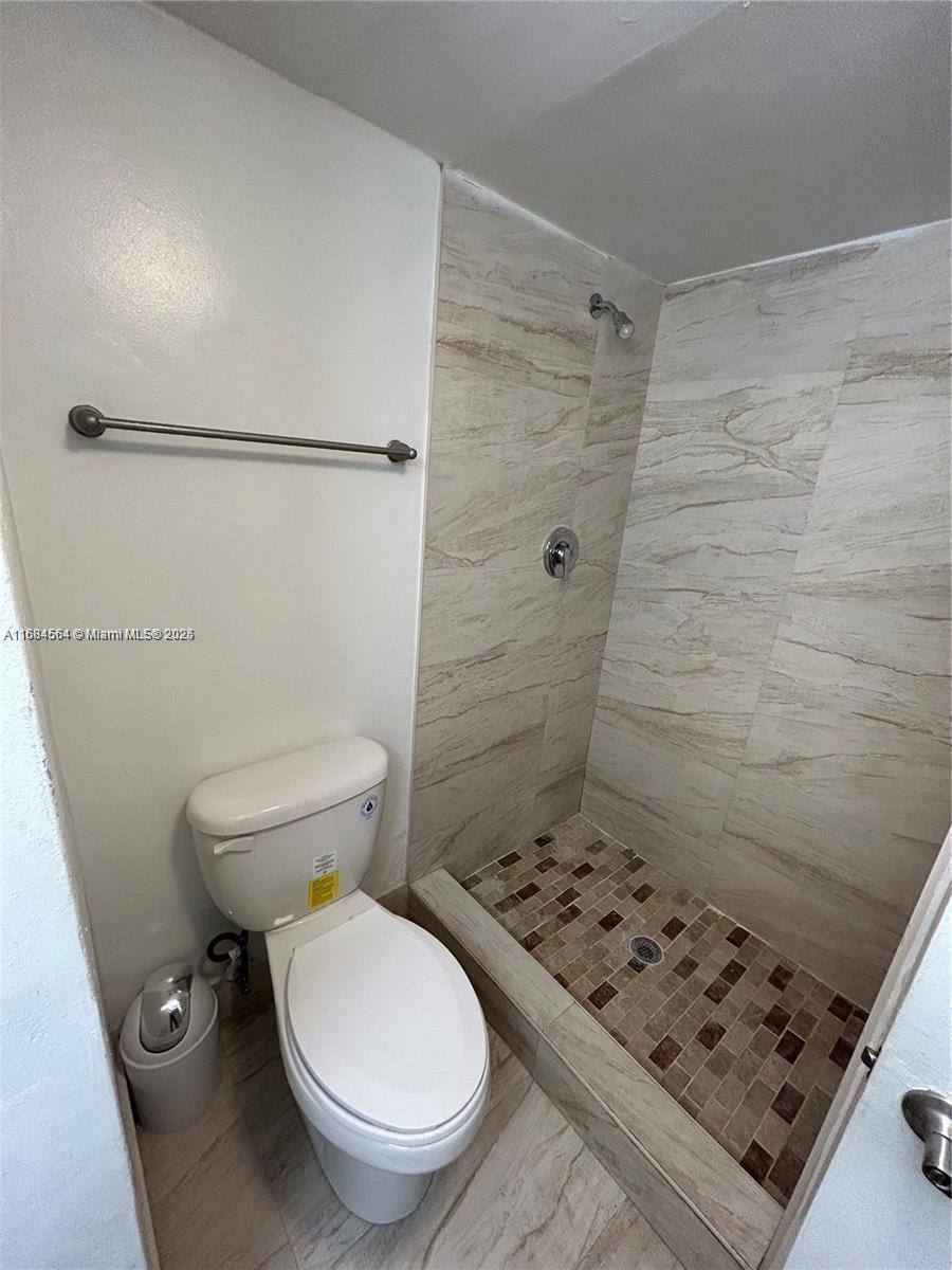 Apartment for rent at 9143 SW 77th Ave #9143B802, Miami, FL 33156