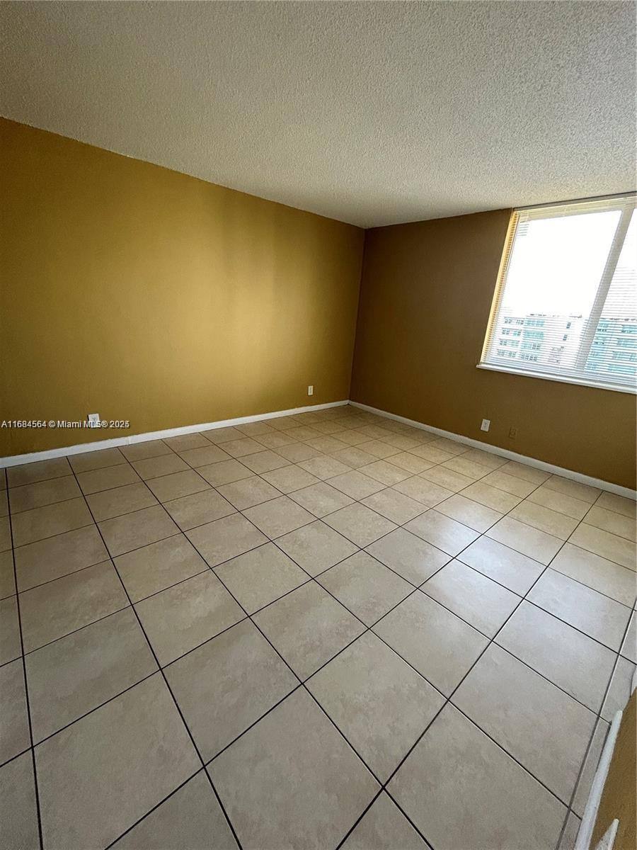 Apartment for rent at 9143 SW 77th Ave #9143B802, Miami, FL 33156