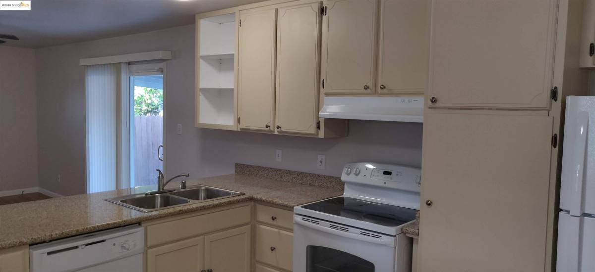 Apartment for rent at 1209 Tulip Dr, Antioch, CA 94509