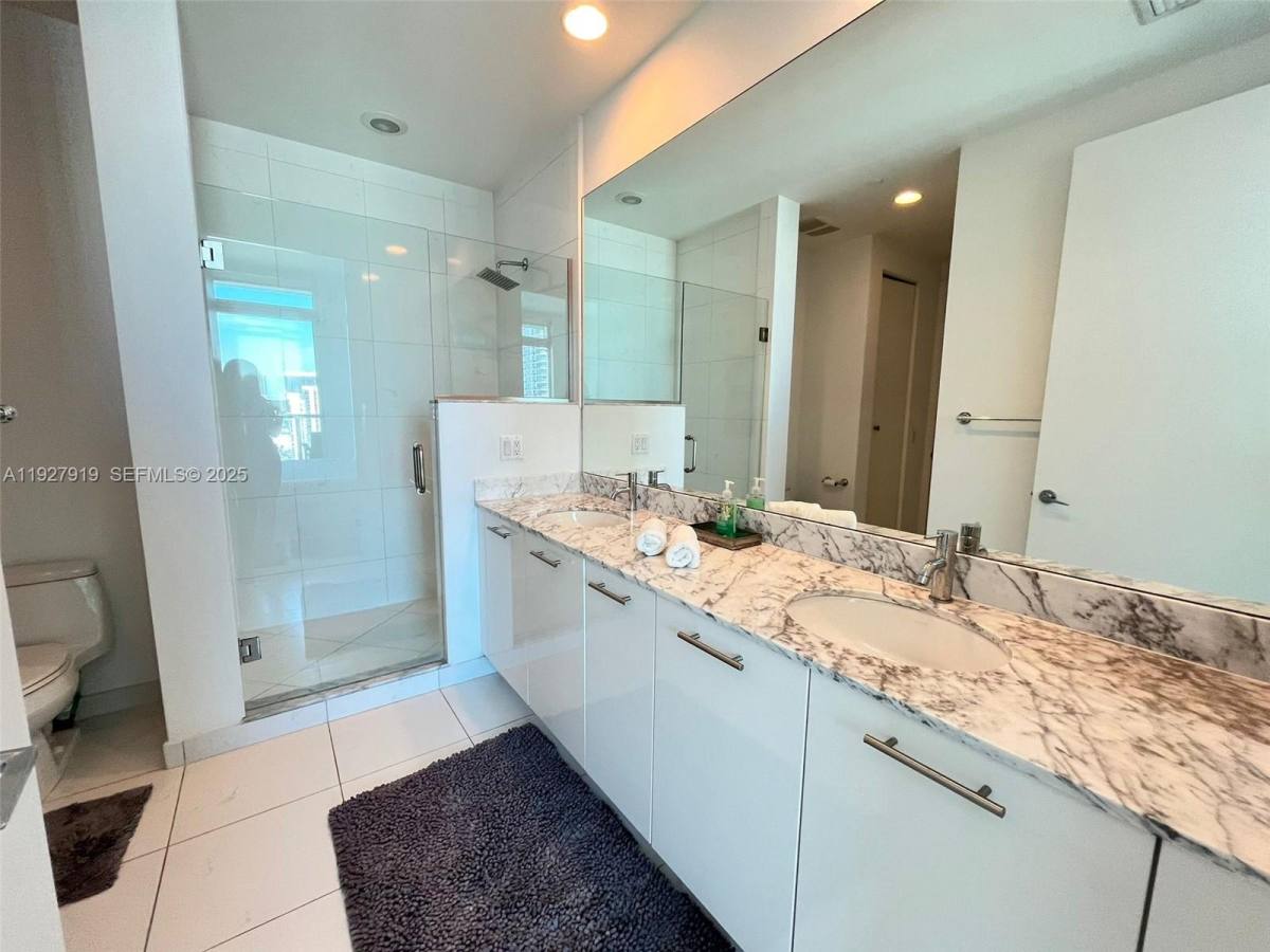 Condo for rent at 55 SE 6th St #4103, Miami, FL 33131
