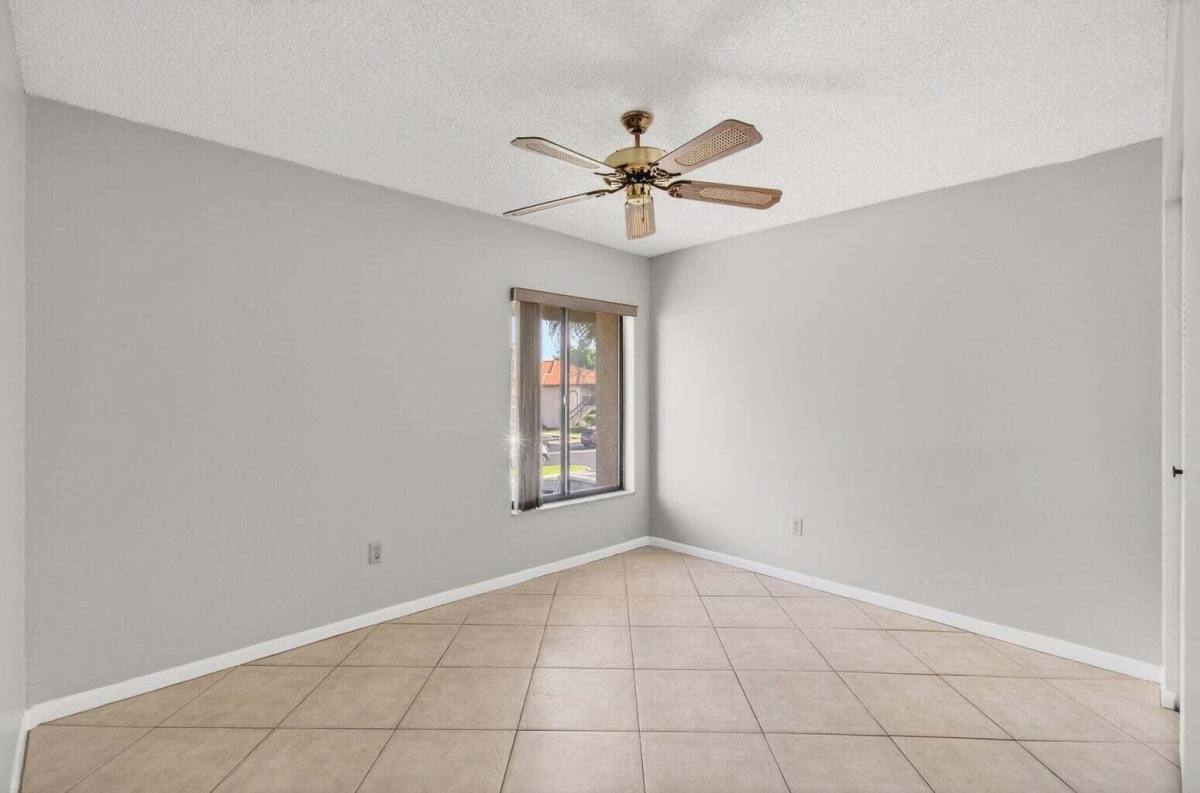 Condo for rent at 400 Club Circle #201, Boca Raton, FL 33487