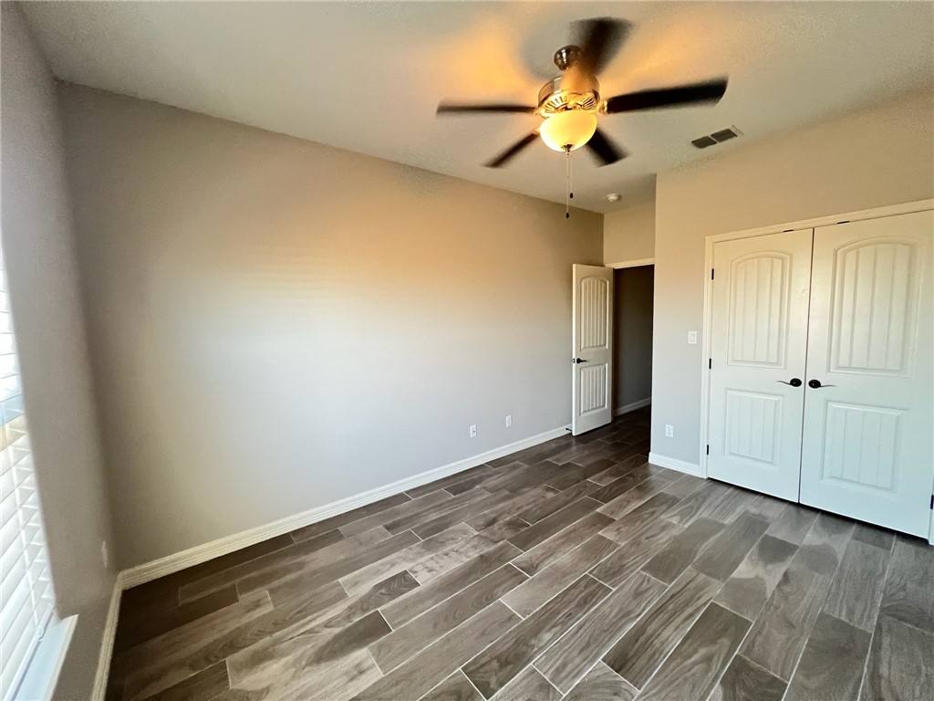 Apartment for rent at 6618 Wesley Dr, Corpus Christi, TX 78415
