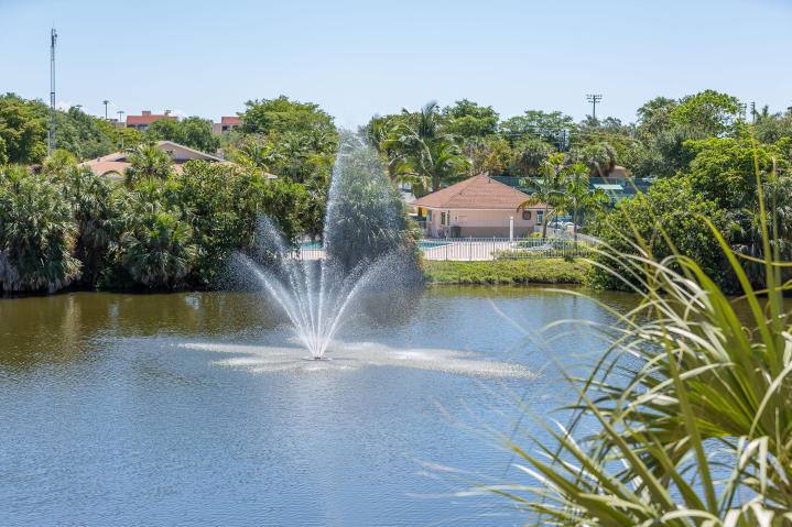 Apartment for rent at 2255 Lindell Blvd #4306, Delray Beach, FL 33444