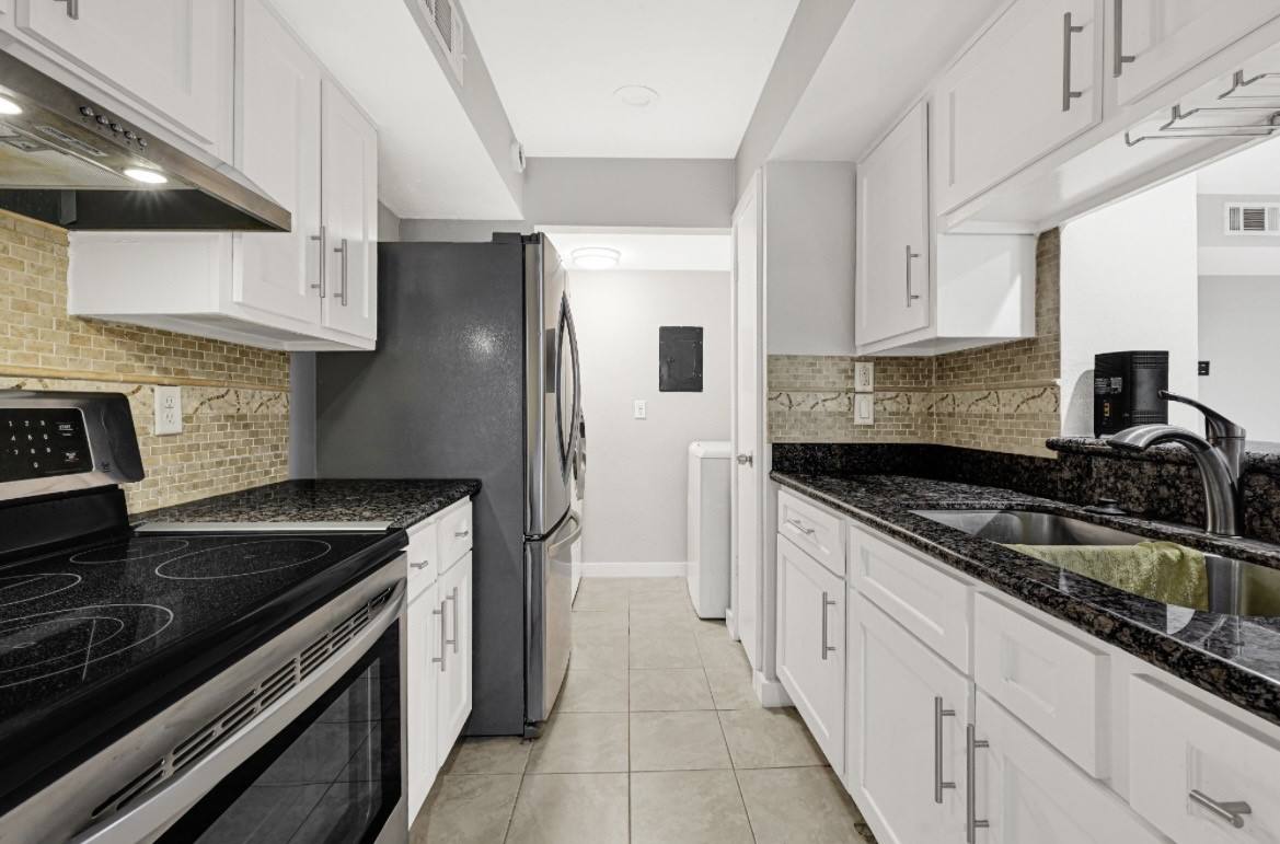 Condo for rent at 250 El Dorado Blvd #224, Webster, TX 77598