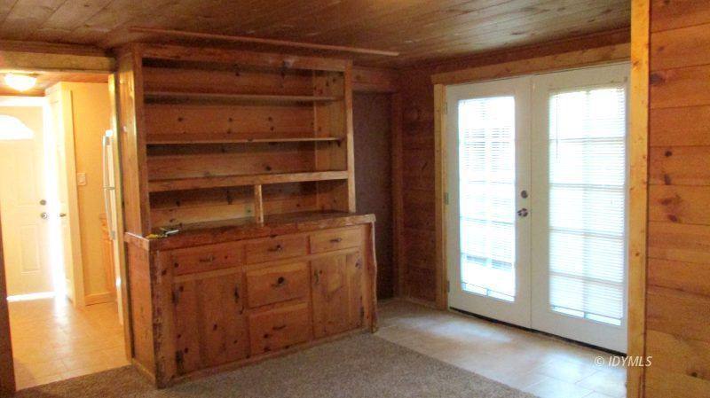 Apartment for rent at 54100 Pine Crest Ave #7, Idyllwild, CA 92549