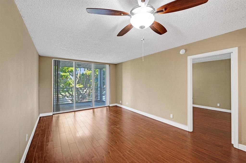 Condo for rent at 9235 Lagoon Place #308, Fort Lauderdale, FL 33324