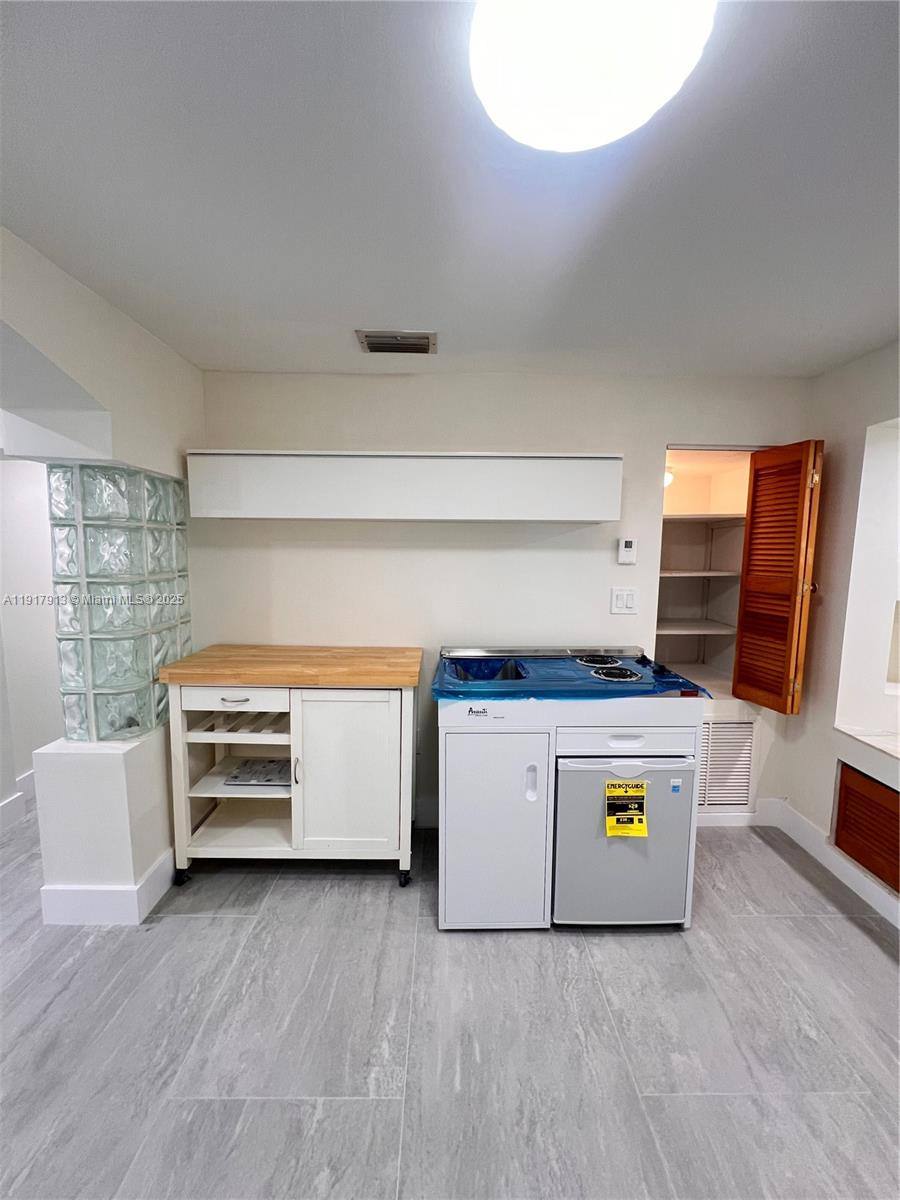 Apartment for rent at 161 SW 52nd Court #161, Miami, FL 33134