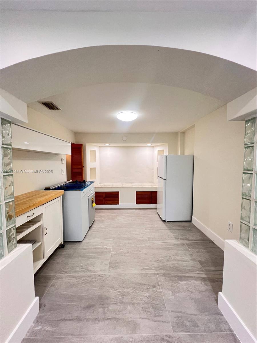 Apartment for rent at 161 SW 52nd Court #161, Miami, FL 33134