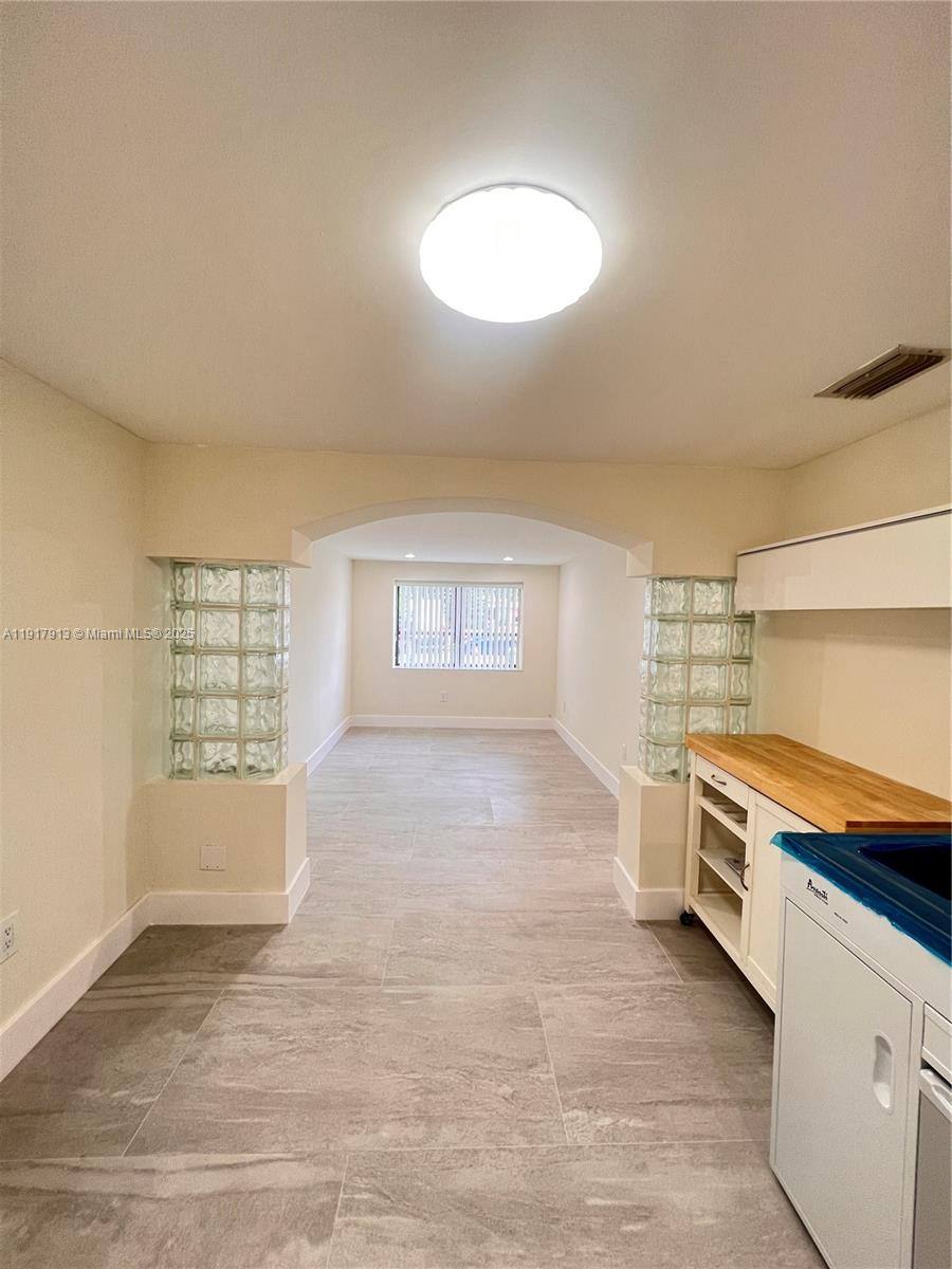 Apartment for rent at 161 SW 52nd Court #161, Miami, FL 33134