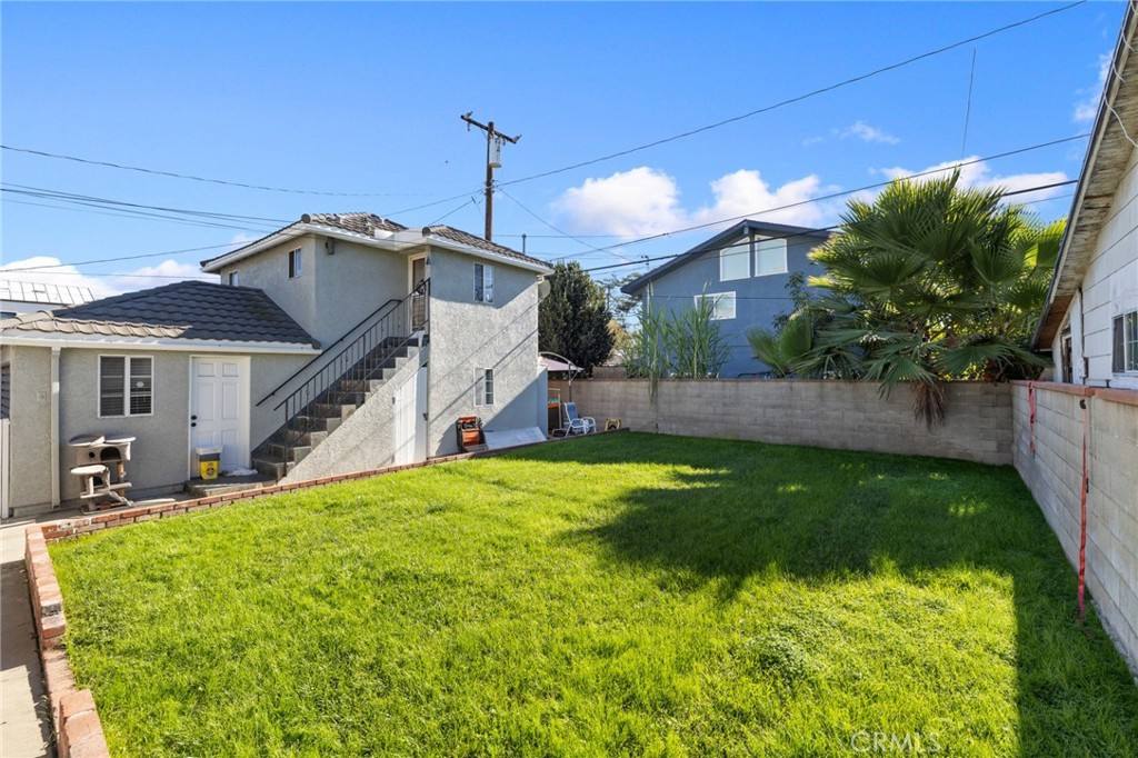 Apartment for rent at 3920 Elma Rd, Pasadena, CA 91107