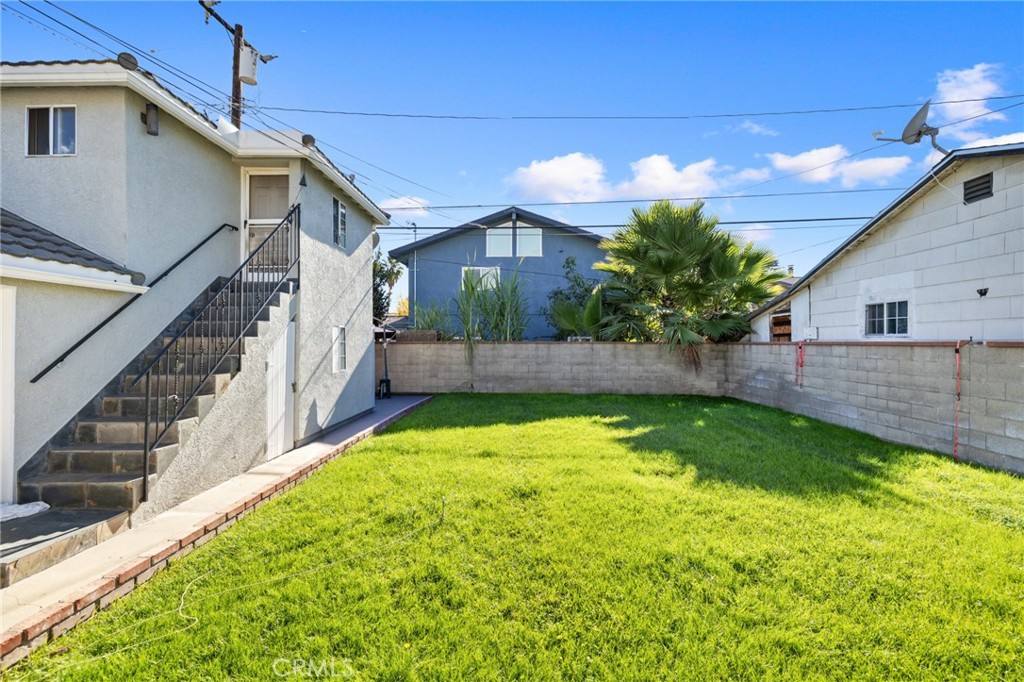 Apartment for rent at 3920 Elma Rd, Pasadena, CA 91107