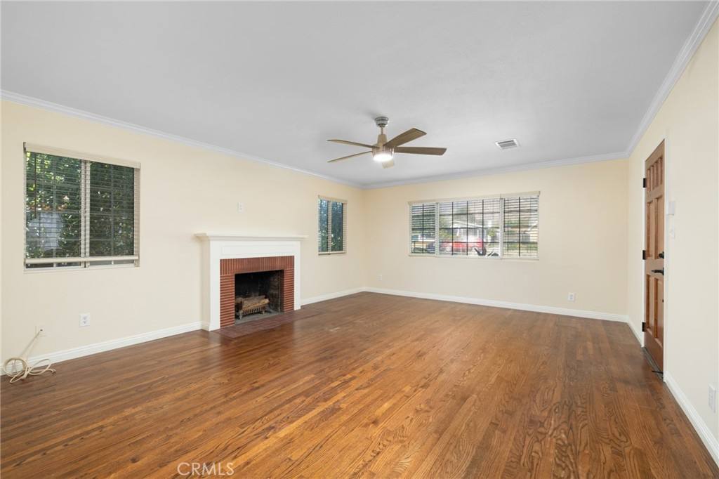 Apartment for rent at 3920 Elma Rd, Pasadena, CA 91107