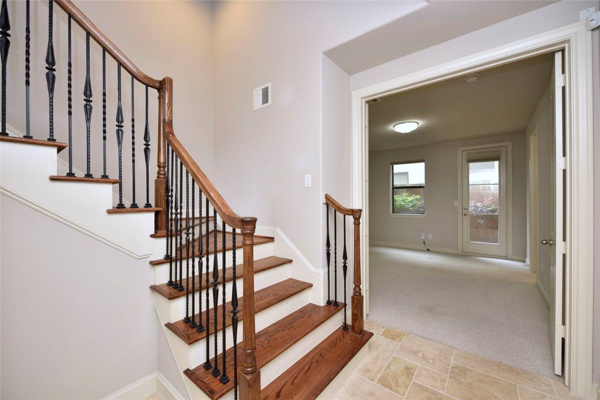 Apartment for rent at 5813 A Kiam St, Houston, TX 77007