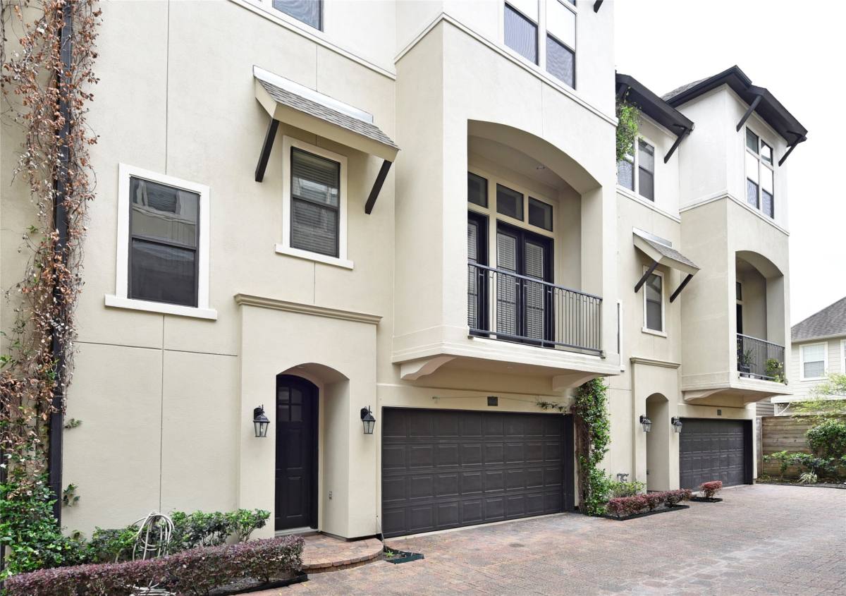 Apartment for rent at 5813 A Kiam St, Houston, TX 77007