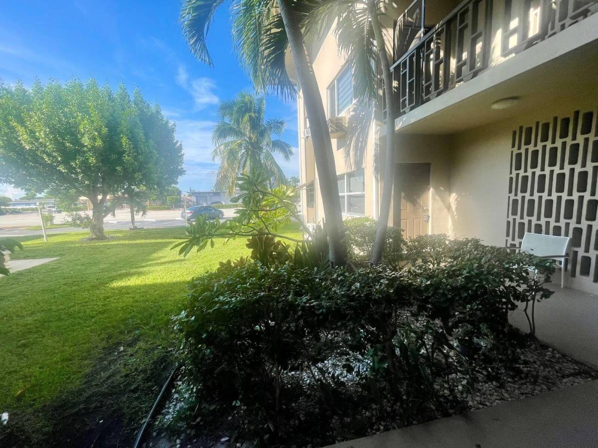 Apartment for rent at 1480 E Sample Rd #101, Pompano Beach, FL 33064