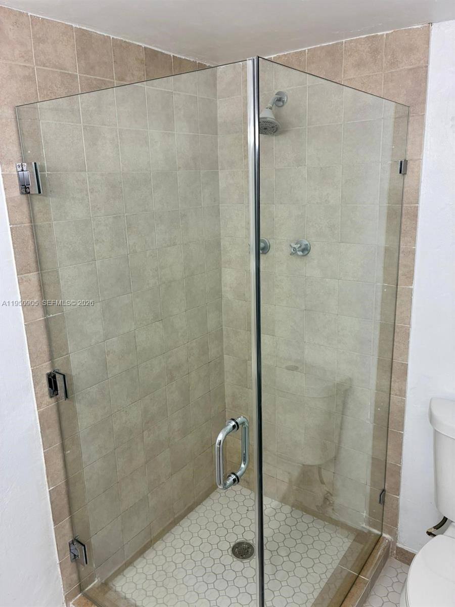Apartment for rent at 1450 NE 191st St #205, Miami, FL 33179