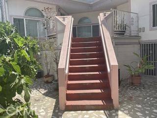 Townhouse for rent at 428 N Hollywood Way #203, Burbank, CA 91505