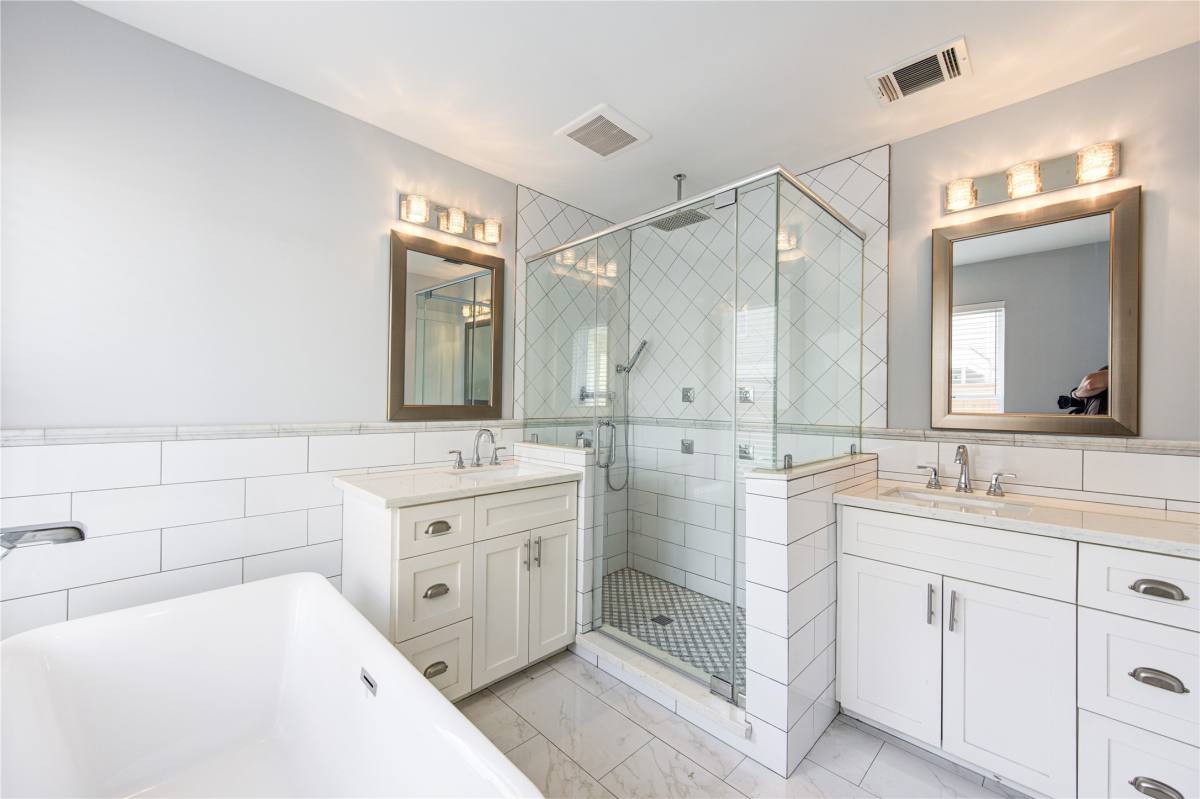 Apartment for rent at 2401 Eagle St, Houston, TX 77004