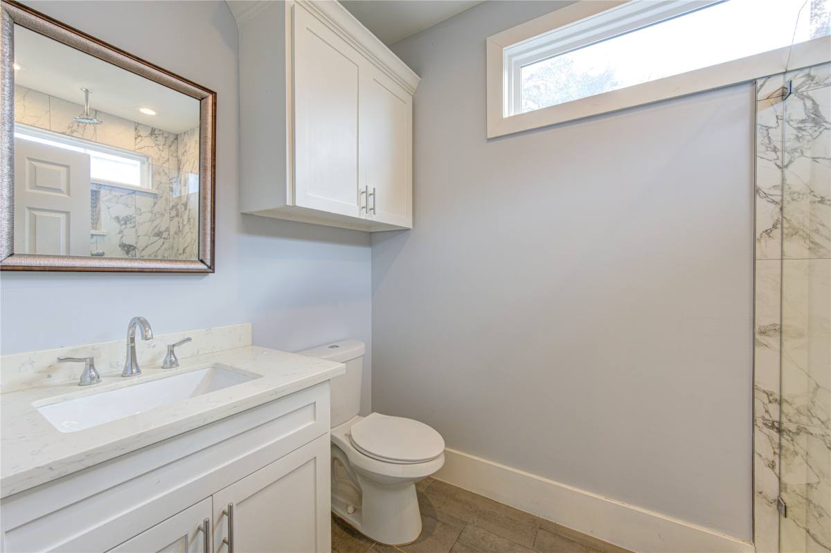 Apartment for rent at 2401 Eagle St, Houston, TX 77004