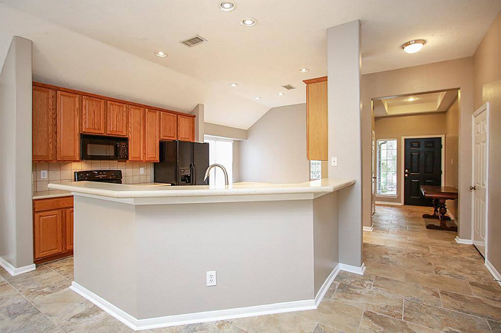 Apartment for rent at 155 Avonlea Court #155, Spring, TX 77382