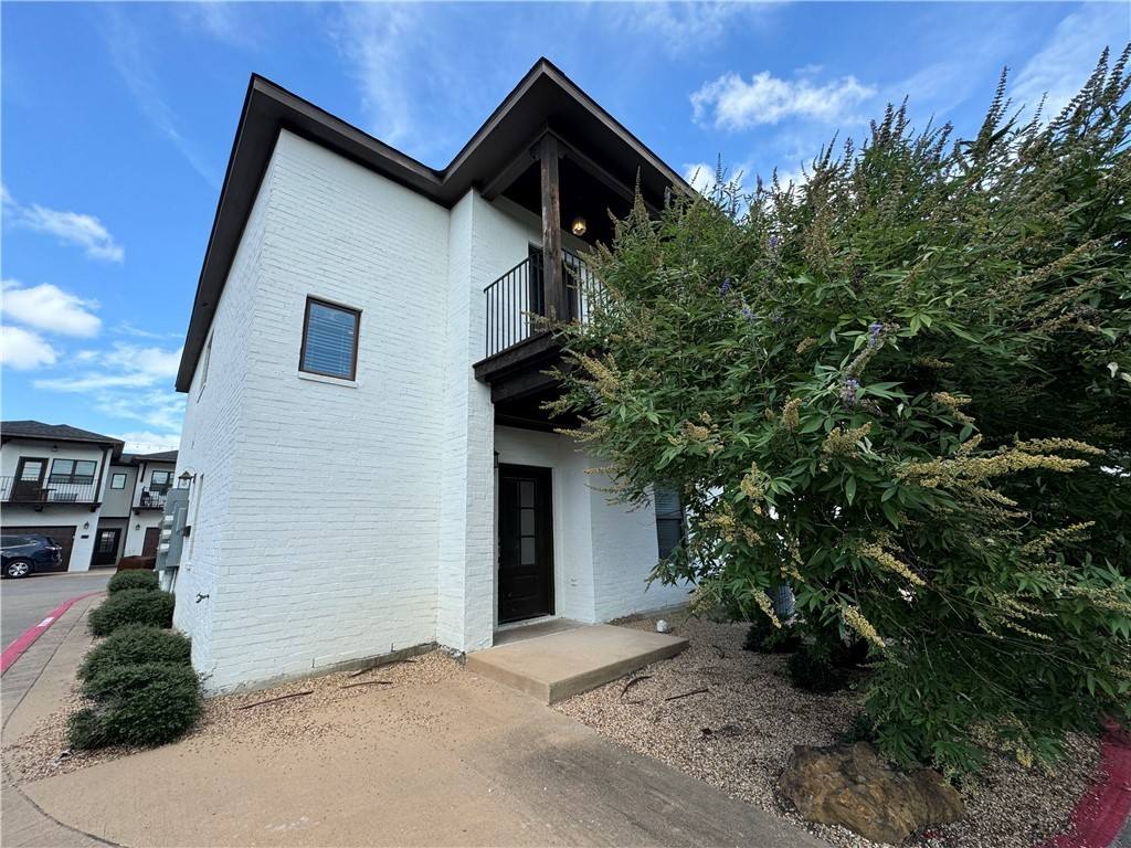 Townhouse for rent at 203 Brentwood Dr E #76, College Station, TX 77840