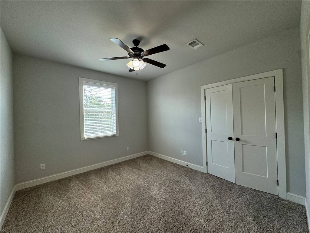 Townhouse for rent at 203 Brentwood Dr E #76, College Station, TX 77840