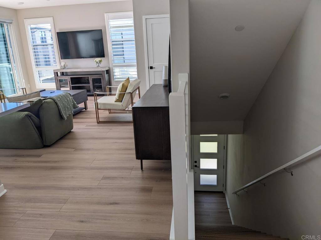 Townhouse for rent at 2950 Via Alta Place, San Diego, CA 92108