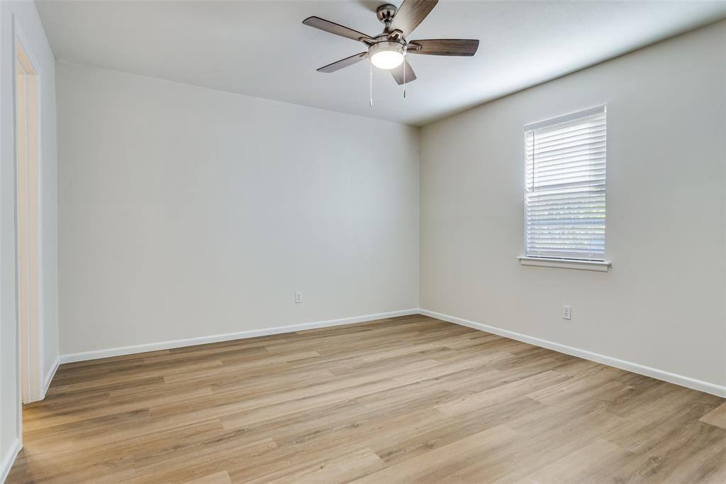 Apartment for rent at 8552 Gibbs Dr, Fort Worth, TX 76108