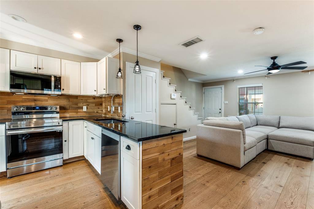 Condo for rent at 4703 Bradford Dr #47034703A, Dallas, TX 75219