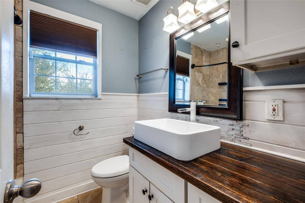 Condo for rent at 4703 Bradford Dr #47034703A, Dallas, TX 75219