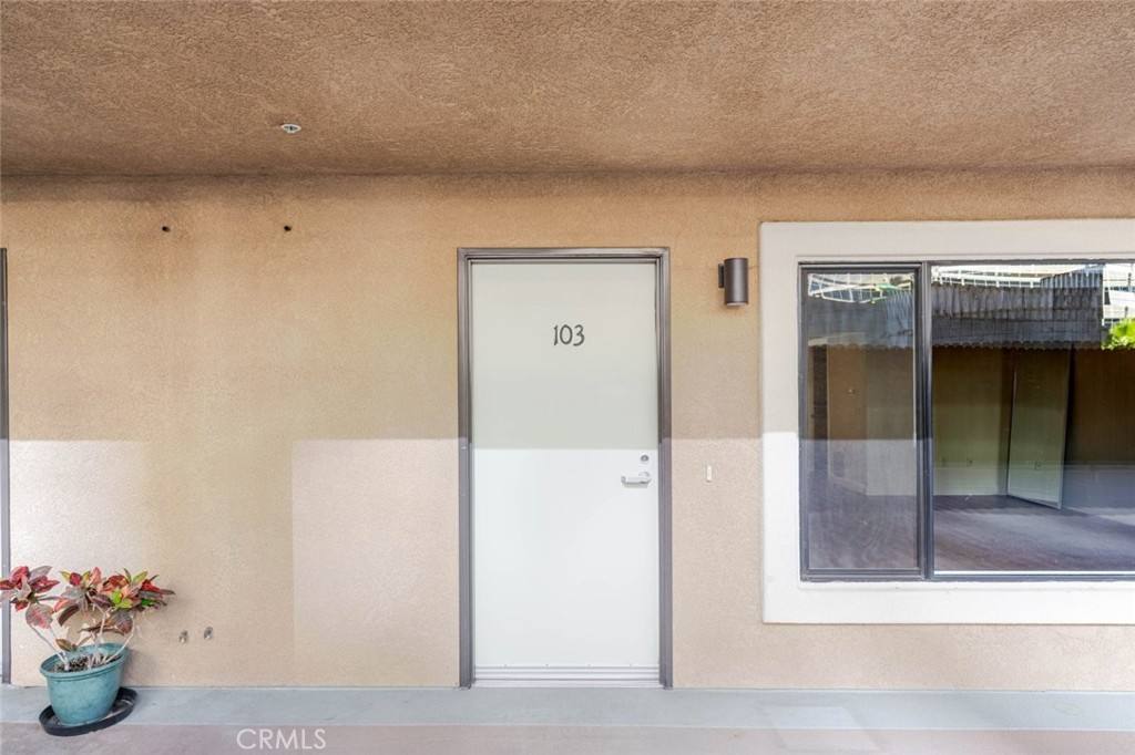 Condo for rent at 1466 Tamarind Ave #103, Los Angeles, CA 90028