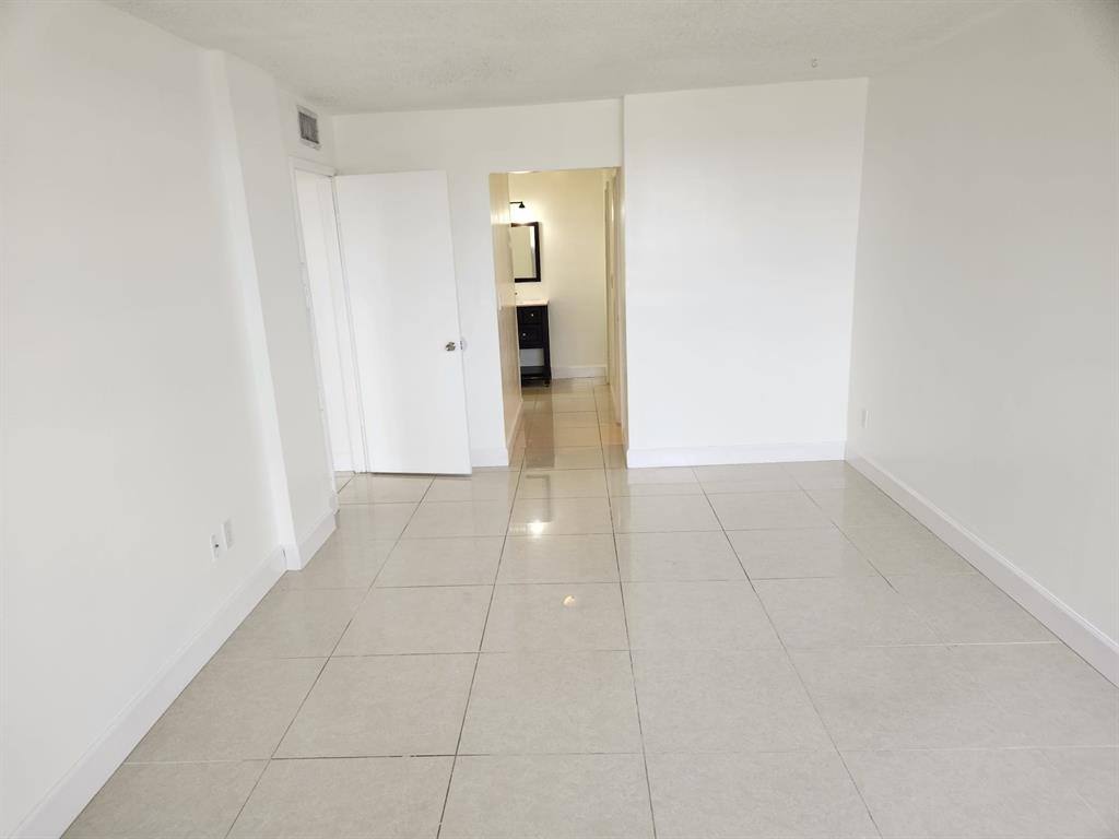Condo for rent at 8895 Fontainebleau Blvd #403, Miami, FL 33172
