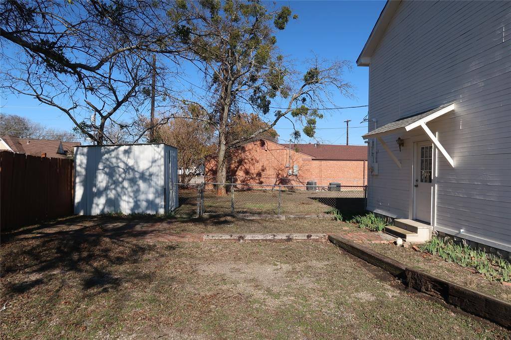 Apartment for rent at 406 N Denny St #406B, Howe, TX 75459