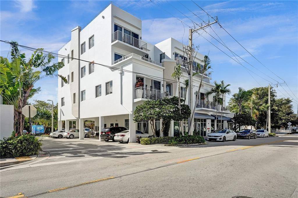 Apartment for rent at 110 SE 2nd St #402, Delray Beach, FL 33444